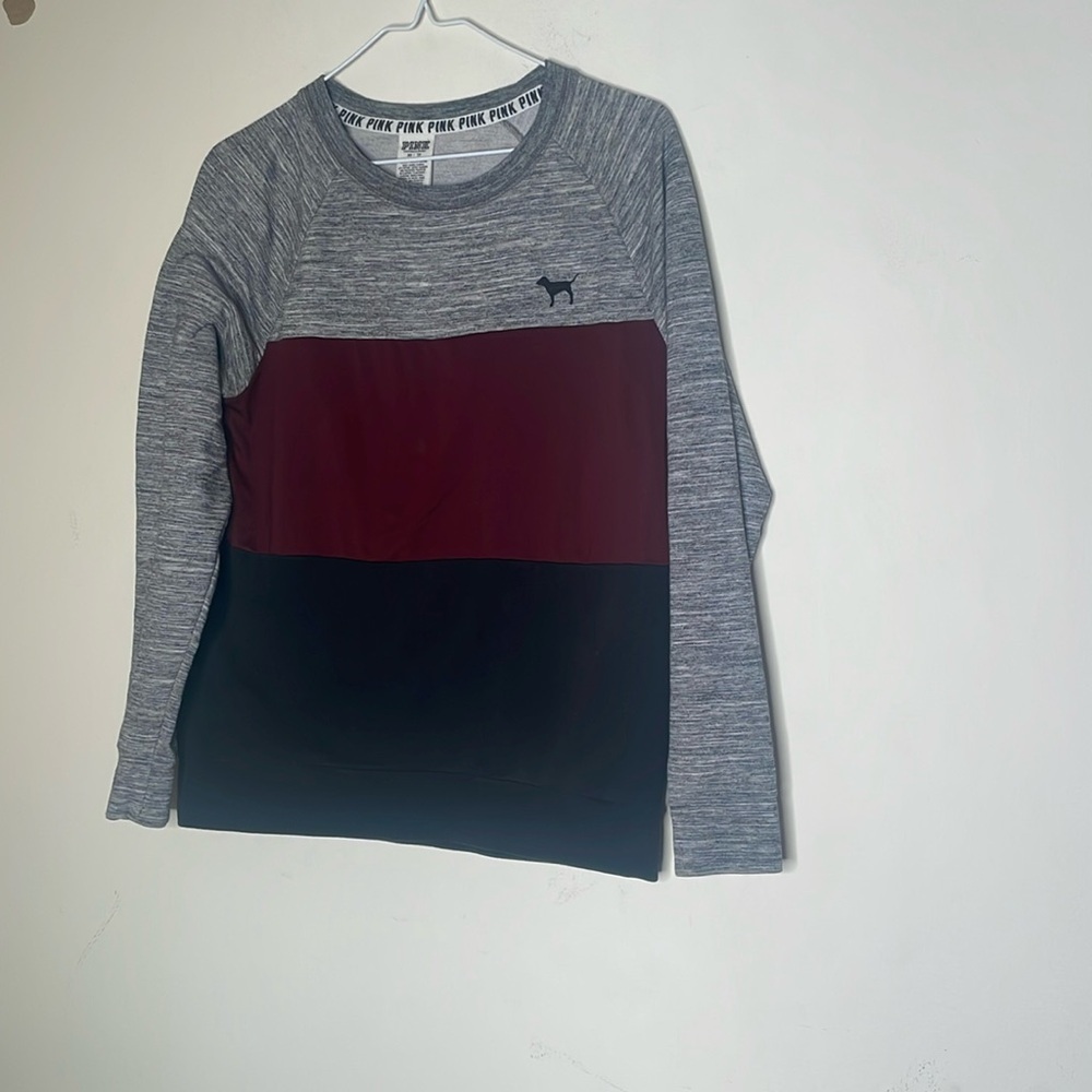 VS Pink XS sweatshirt​